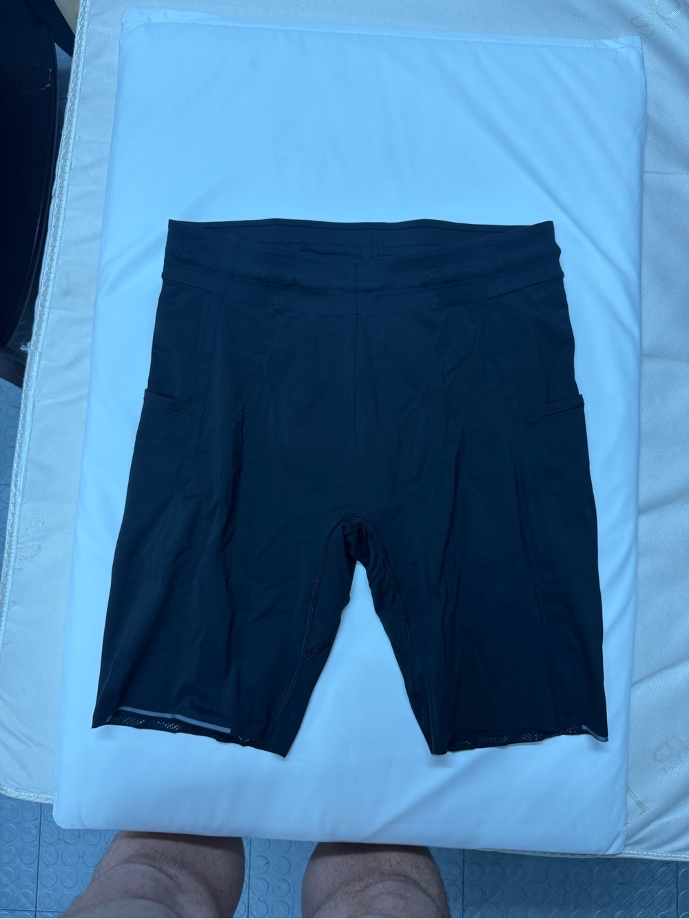 Lululemon Surge 8" Half Tight Men's Running Sz M - Picture 2 of 3